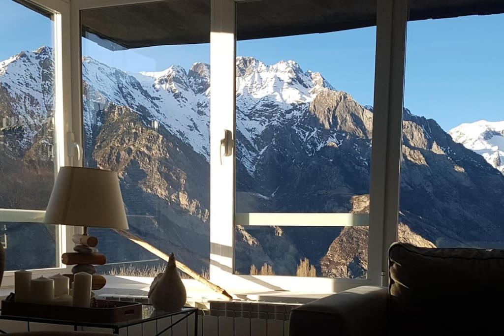 Las mejores vistas del valle. Apartmento 65m.WIFI Cerler Exterior foto